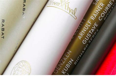 branded gift wrapping